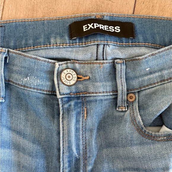 Express Women’s Skinny Jeans - Light Blue Distressed - Picture 6 of 8